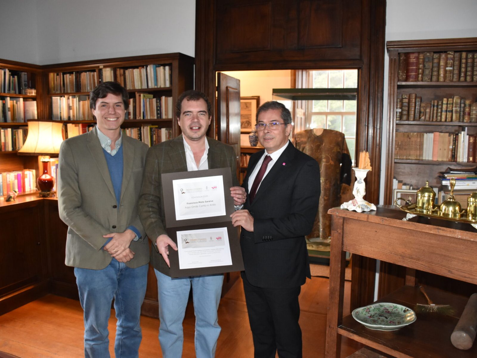 2025_11_29 Entrega Prémio Literário (7)